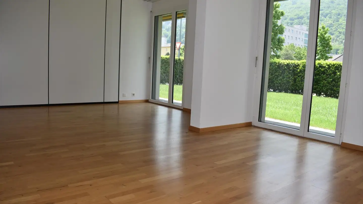 Commercial for rent - Route Du Tronchet, 1870 Monthey - Photo 4