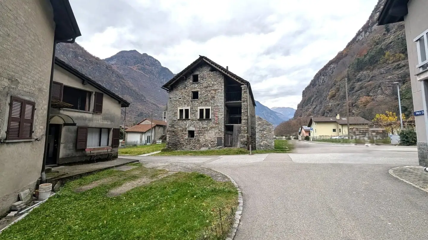 Maison individuelle à vendre - Via Alle Vigne, 6742 Pollegio