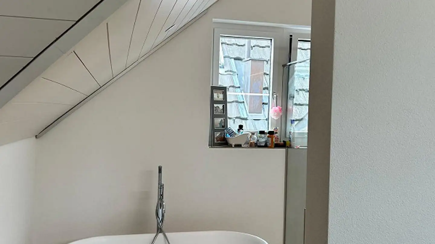 Penthouse for rent - Dorfstrasse 6b, 6404 Greppen - Photo 3