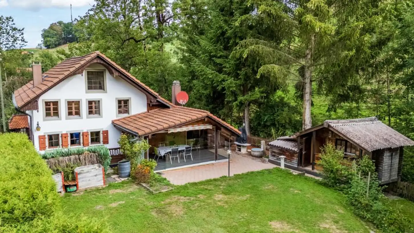 Single house for sale - 1724 Le Mouret