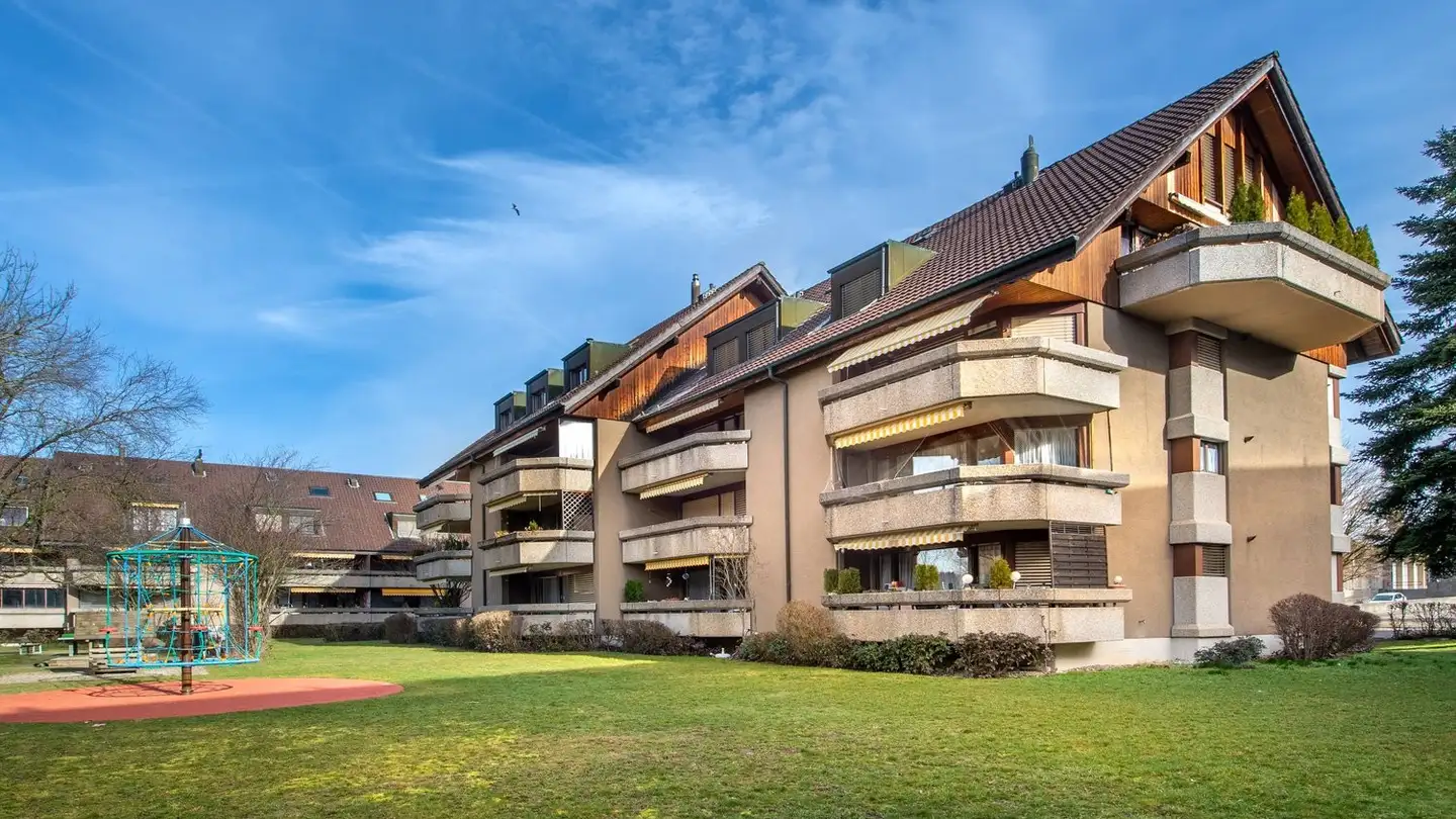 Place de parking souterraine à louer - Holzgasse 45, 3322 Urtenen-Schönbühl