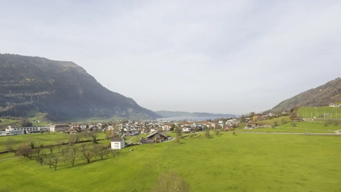 Stepped apartment for sale - Bergstrasse 10, 6410 Goldau
