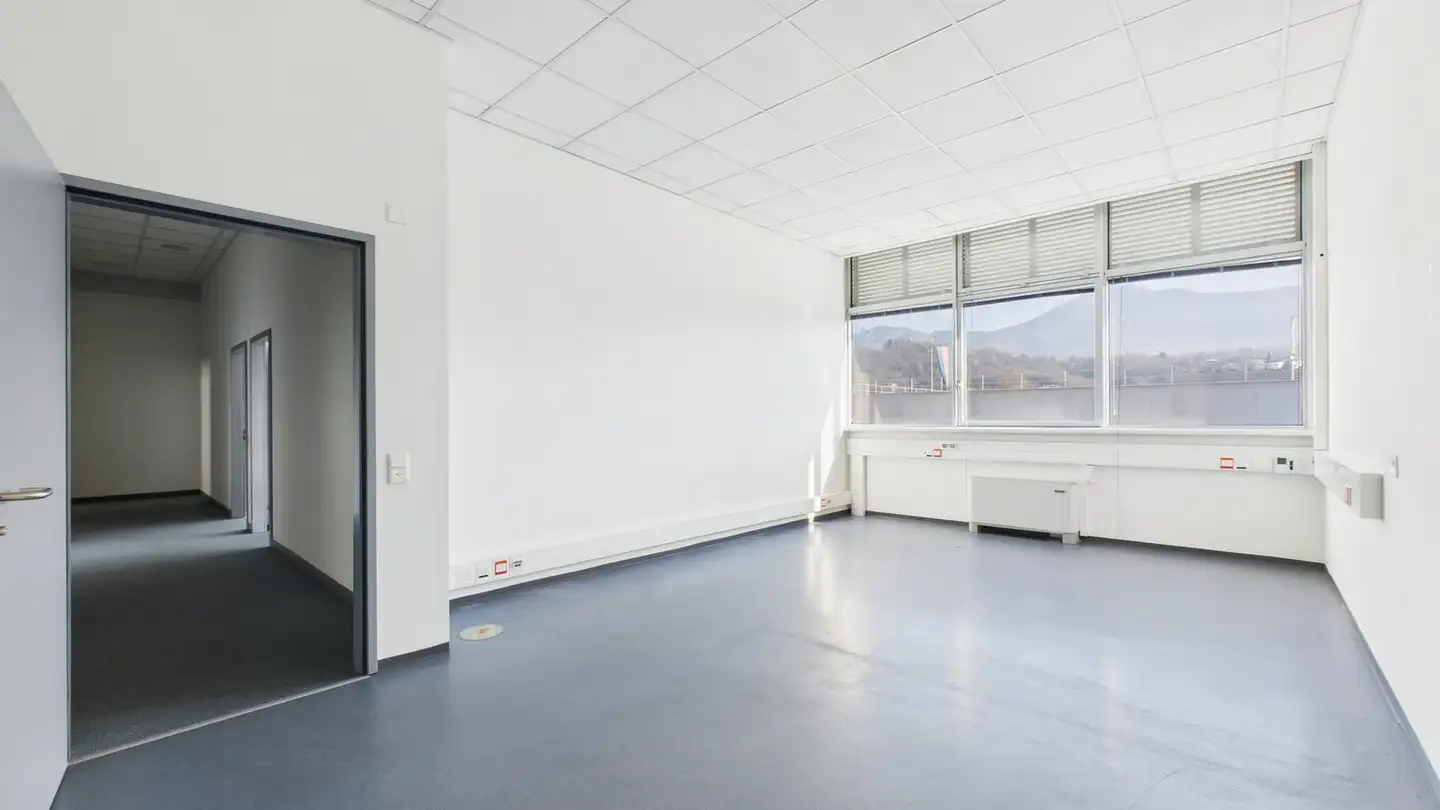 Spazio ufficio in affitto - Via Violino 1, 6928 Manno - Foto 3