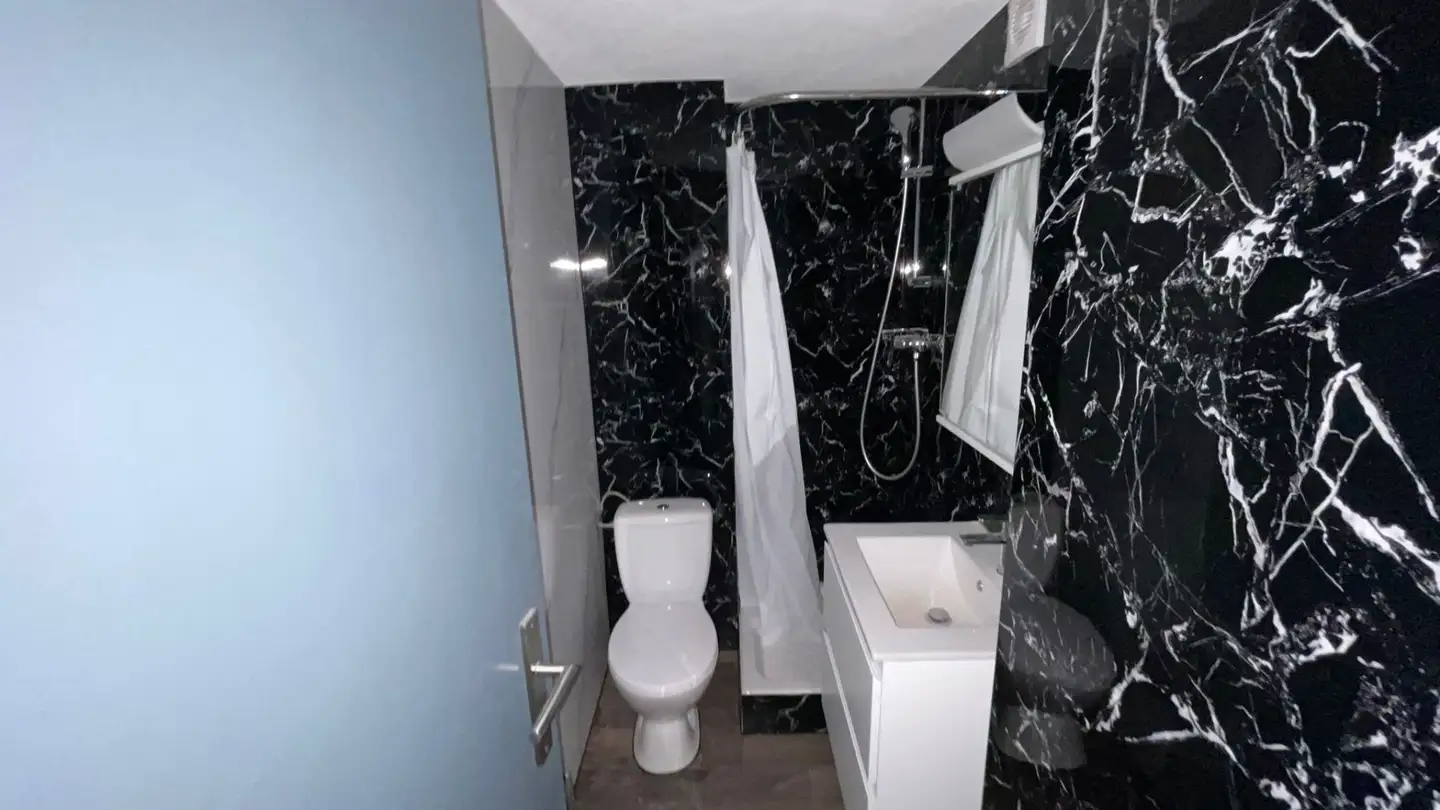 Apartment for rent - Ruelle De La Rosière, 1700 Fribourg - Photo 4