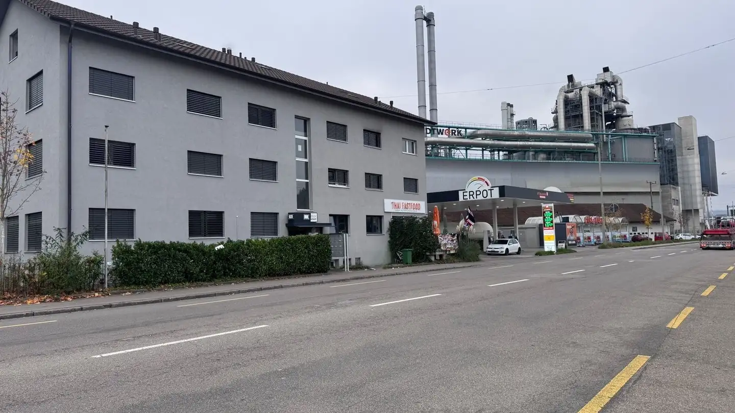 Commercial à louer - St. Gallerstrasse 170, 8404 Winterthur - Photo 4