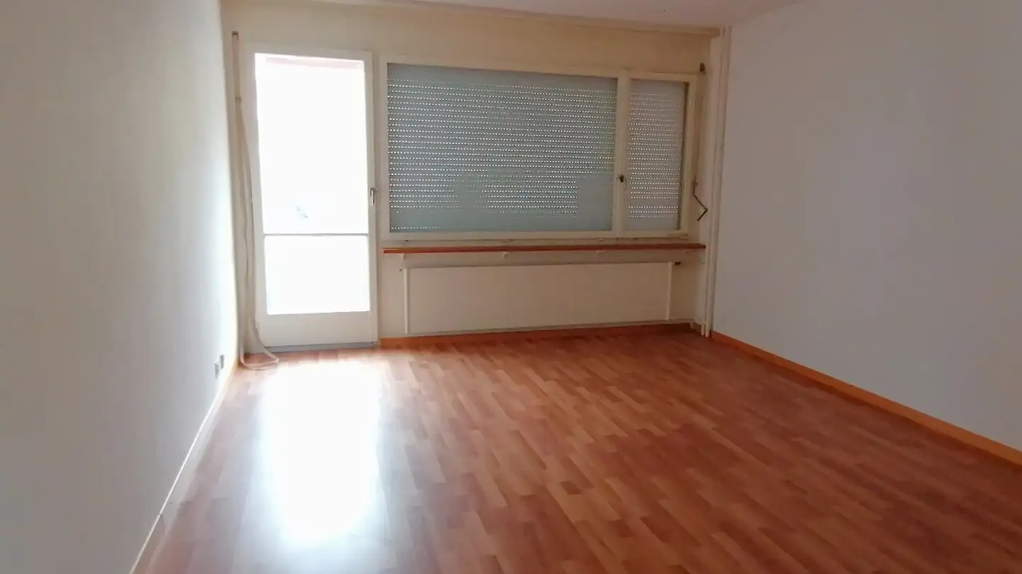 Wohnung mieten - Schaffhauserstrasse, 8212 Neuhausen am Rheinfall - Foto 4