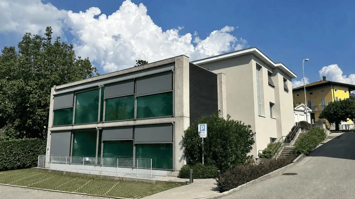 Edificio residenziale in vendita - 6877 Coldrerio