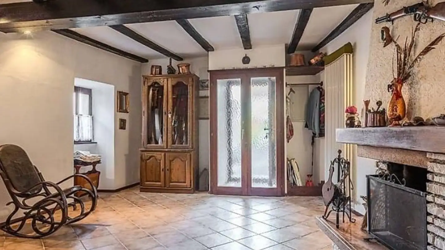 Appartamento ammobiliato in affitto - 6838 Cabbio - Photo 2