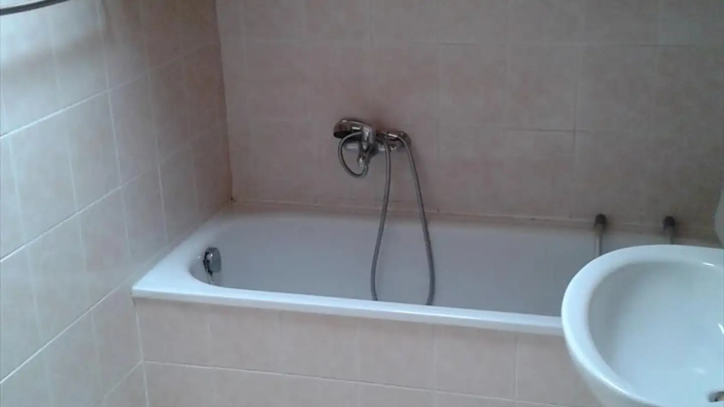 Appartamento in affitto - Rue De La Grande Charrière, 1904 Vernayaz - Photo 3