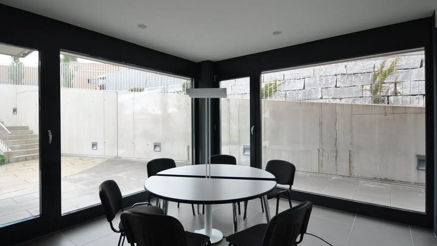 Bürofläche mieten - Schulhausstrasse 17, 8834 Schindellegi - Foto 2