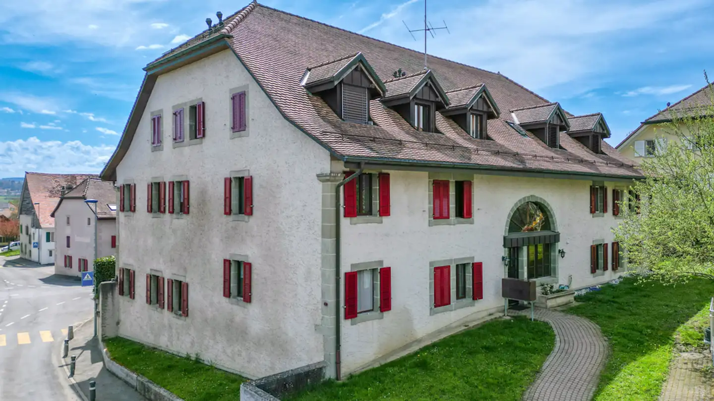 Outdoor parking space for rent - Route De Bettens 1, 1042 Bioley-Orjulaz