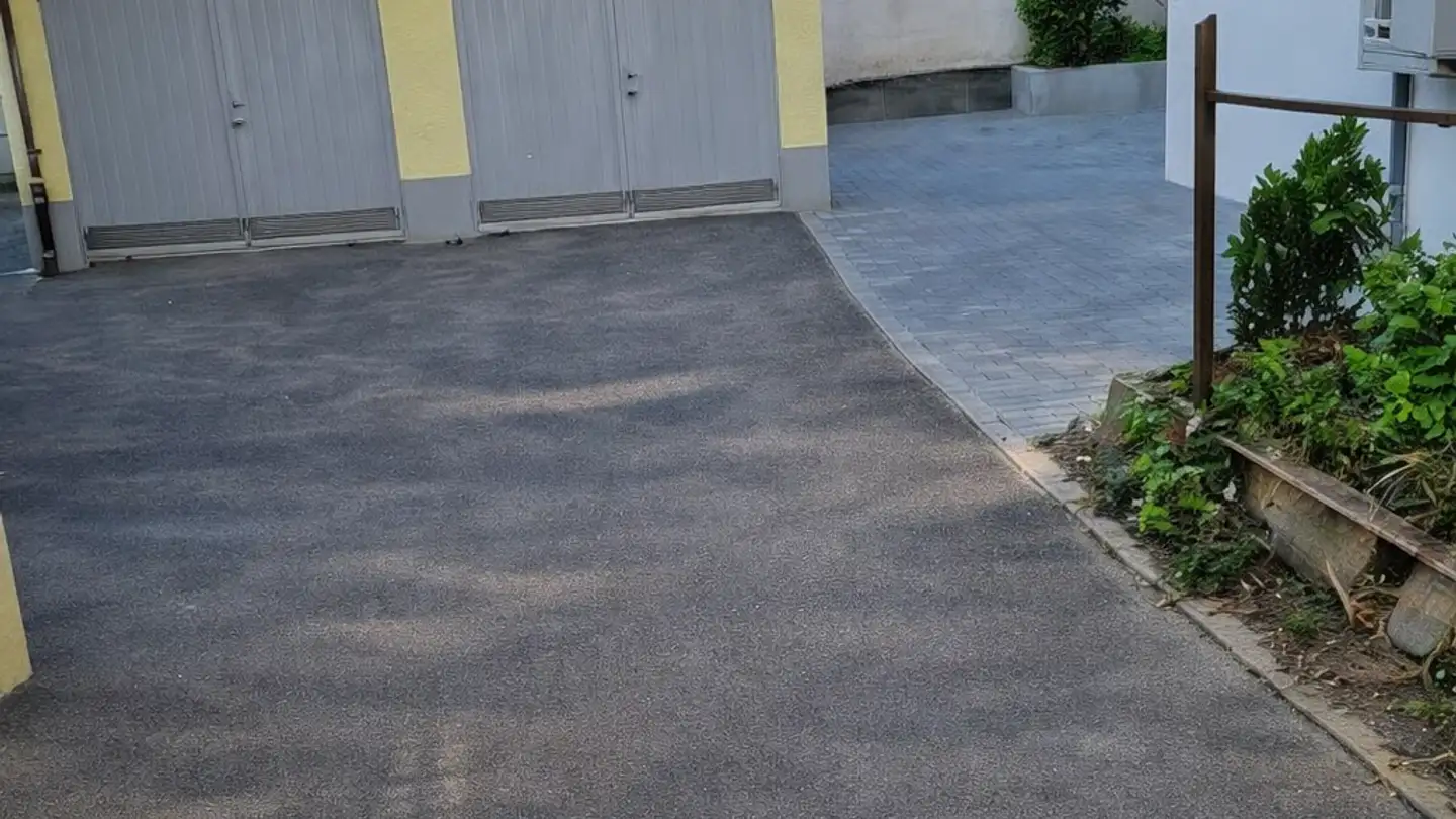 Single garage for rent - Schrennengasse 14, 8003 Zürich