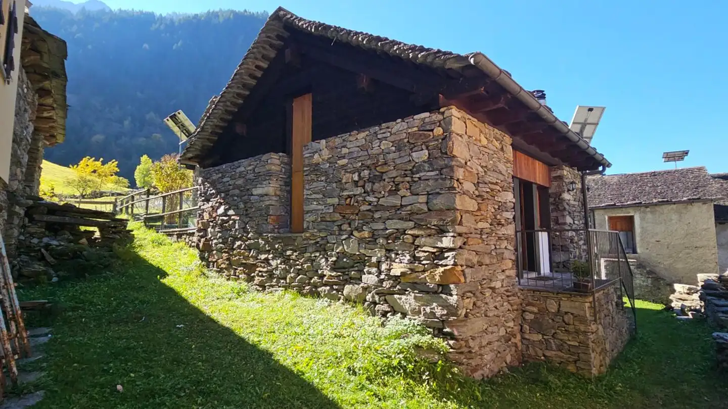 Casa in vendita - Mèdra, 6713 Malvaglia - Photo 3