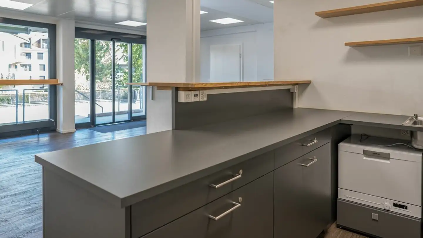 Hairdresser for rent - Zürcherstrasse 8, 8856 Tuggen