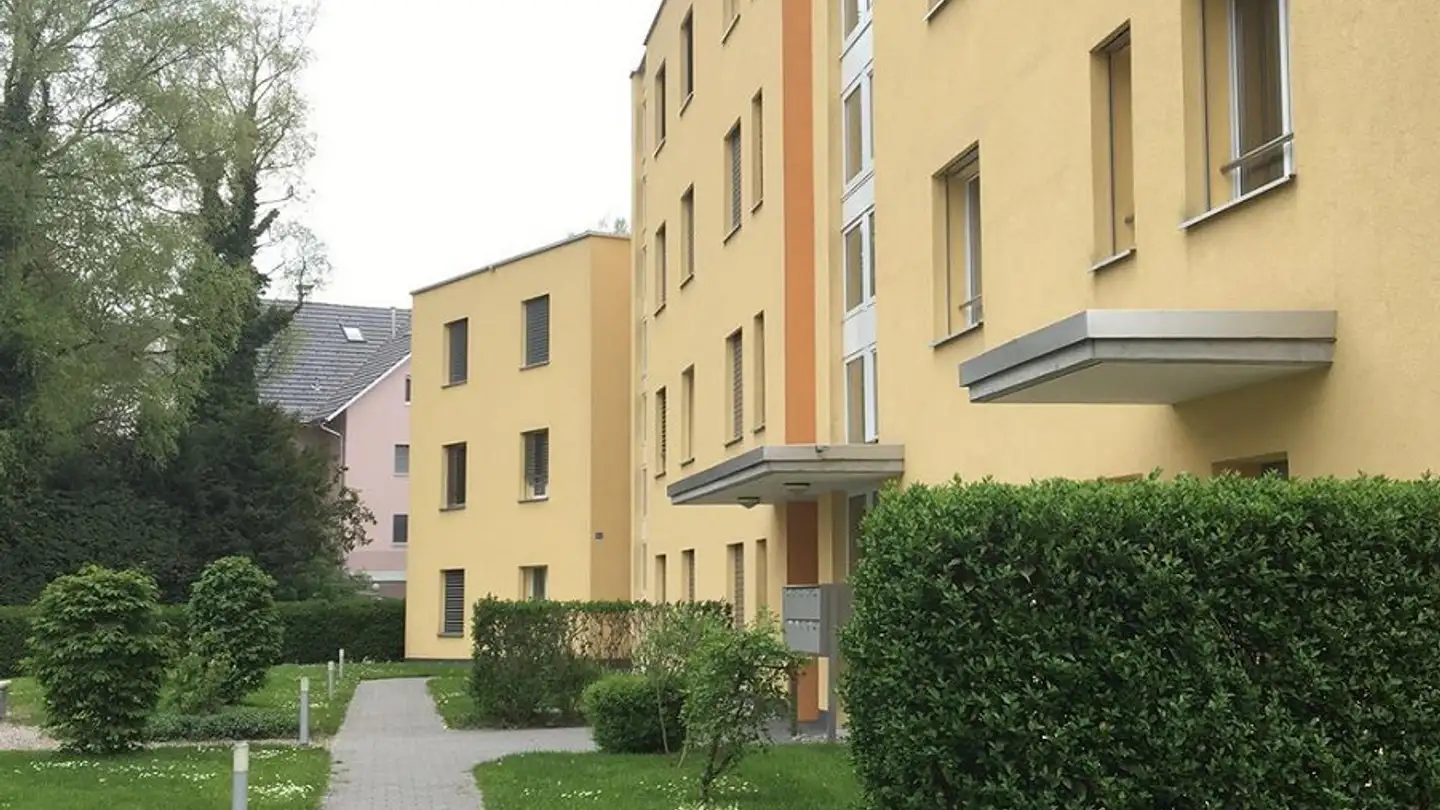 Wohnung mieten - Kirchstrasse 6a, 8344 Bäretswil - Foto 4