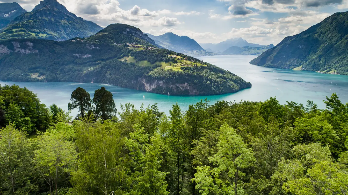 Hotel in vendita - Axenstein 9, 6443 Morschach