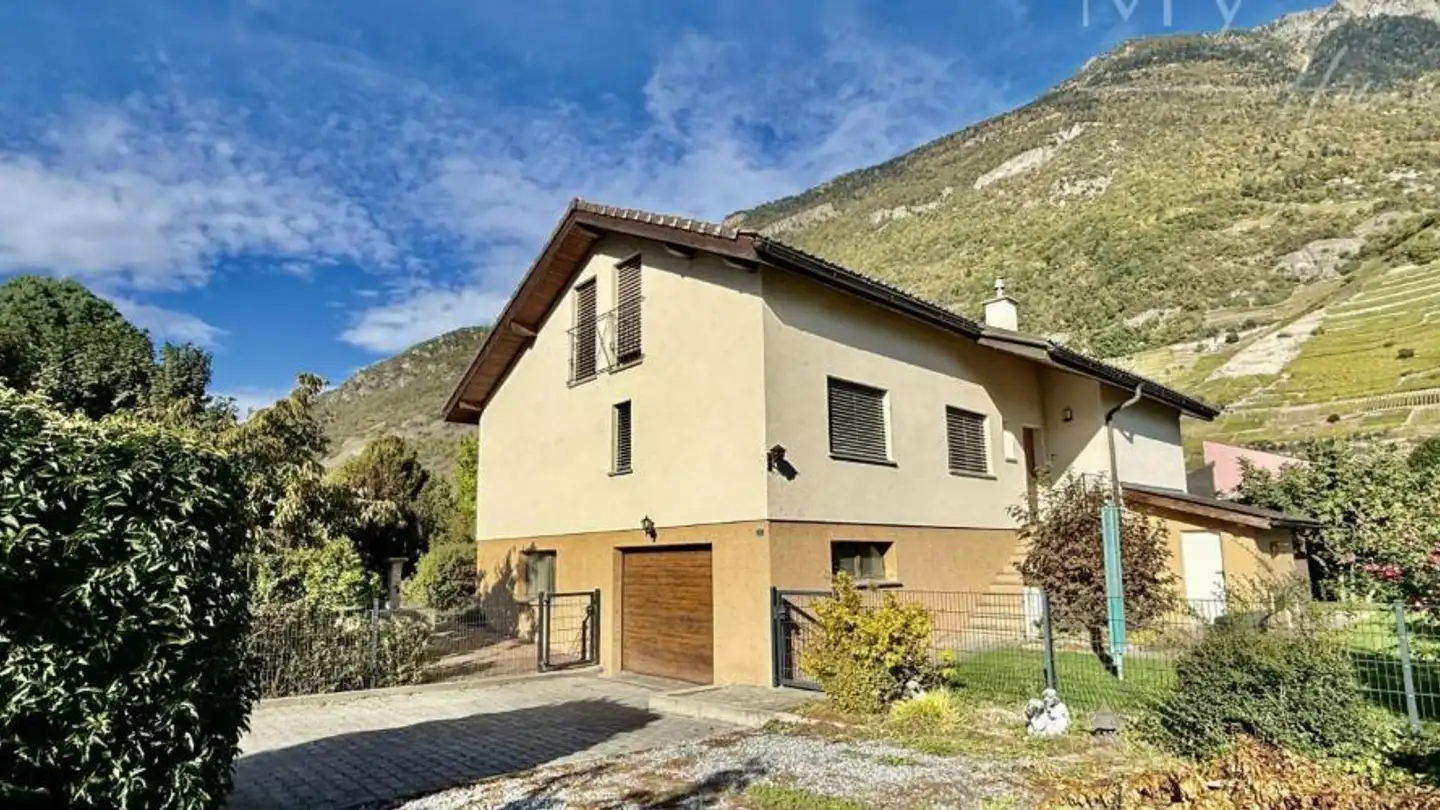 Villa for sale - 1926 Fully