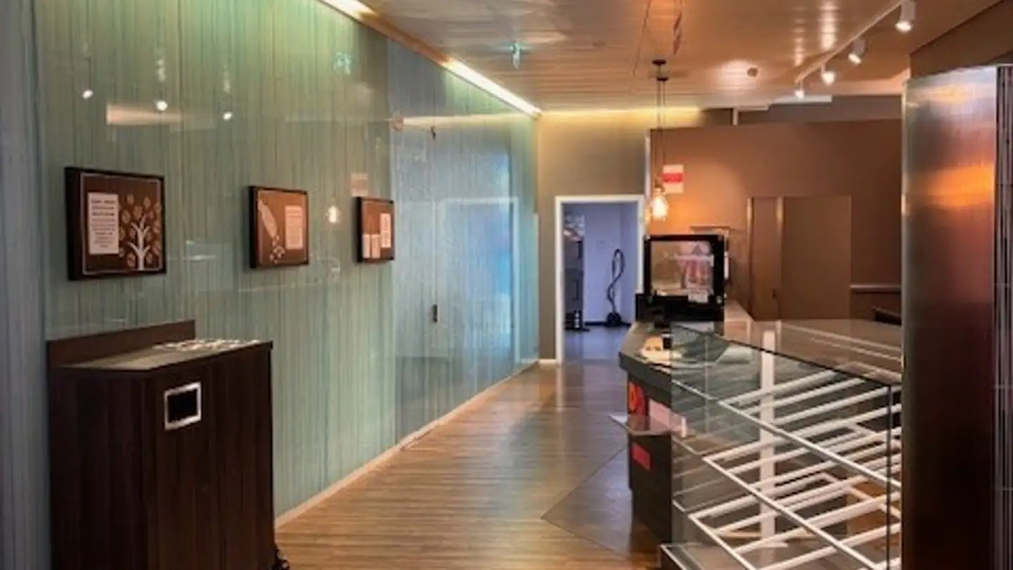 Geschäft mieten - Bahnhofstrasse 34, 8200 Schaffhausen - Foto 4