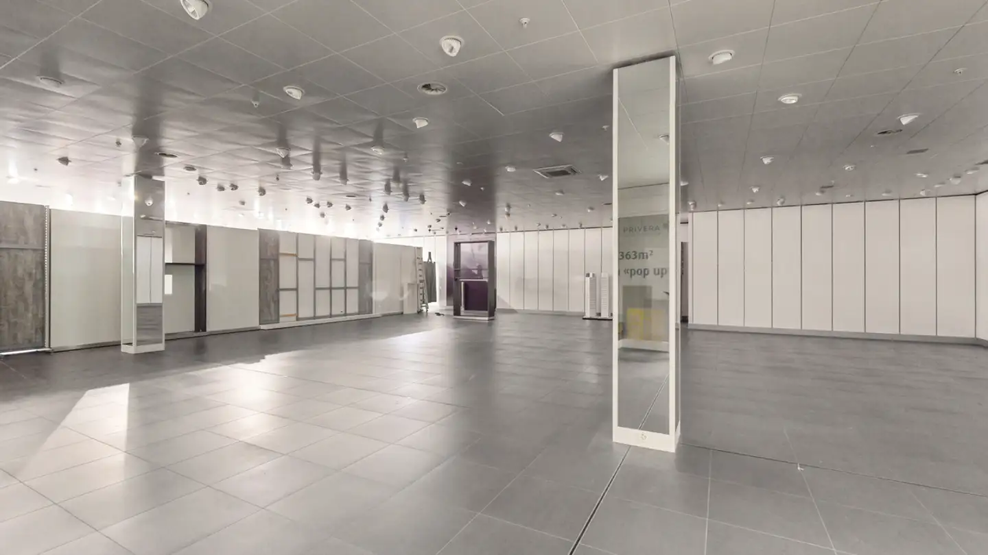 Shop for rent - Rue Industrielle, 2740 Moutier - Photo 3