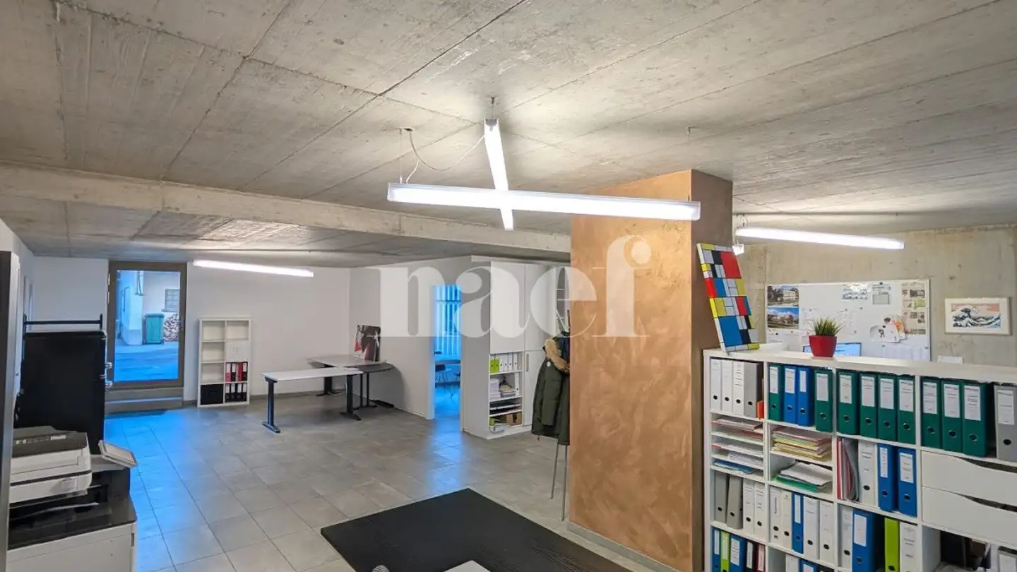 Arcade for rent - Rue Auguste-Bachelin 1, 2074 Marin-Epagnier - Photo 3