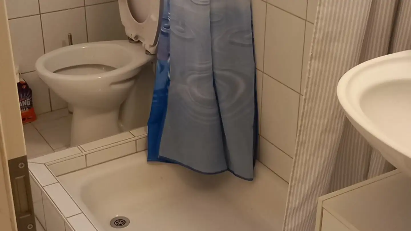 Zimmer mieten - Haltli 2, 8752 Näfels - Foto 4