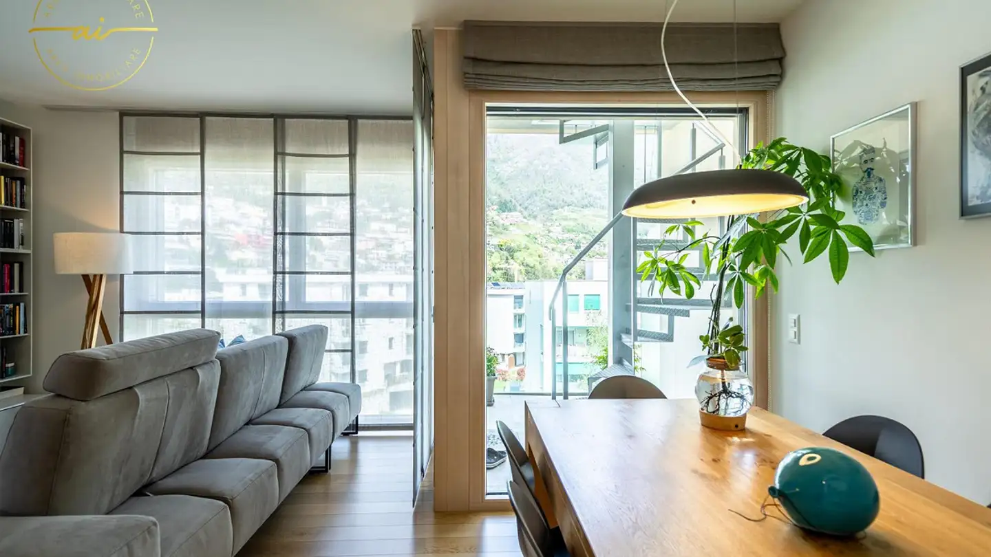 Stepped apartment for sale - 6833 Vacallo