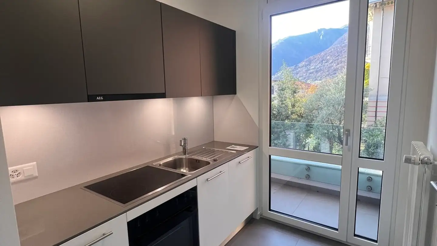 Appartement à louer - Via Ravecchia 11, 6500 Bellinzona - Photo 2