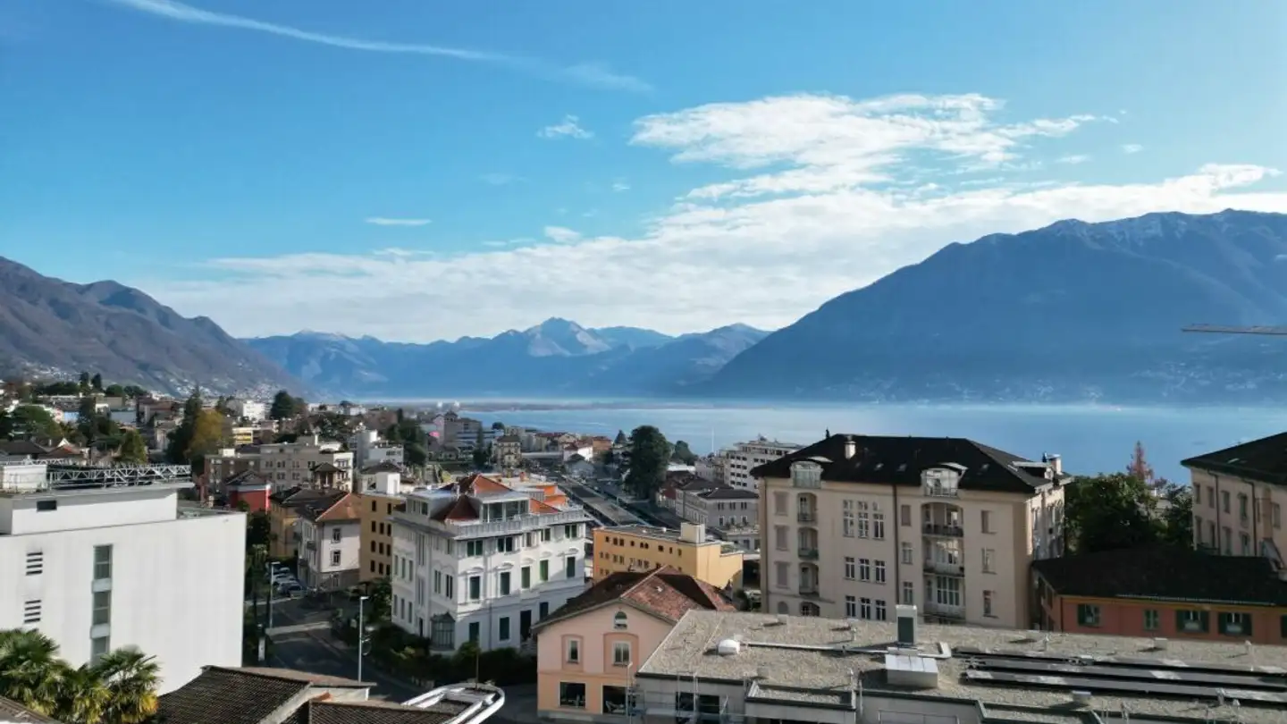 Constructible plot for sale - 6600 Muralto