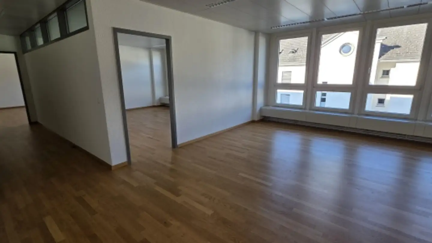 Office space for rent - Schaffhauserstrasse 115, 8302 Kloten - Photo 3