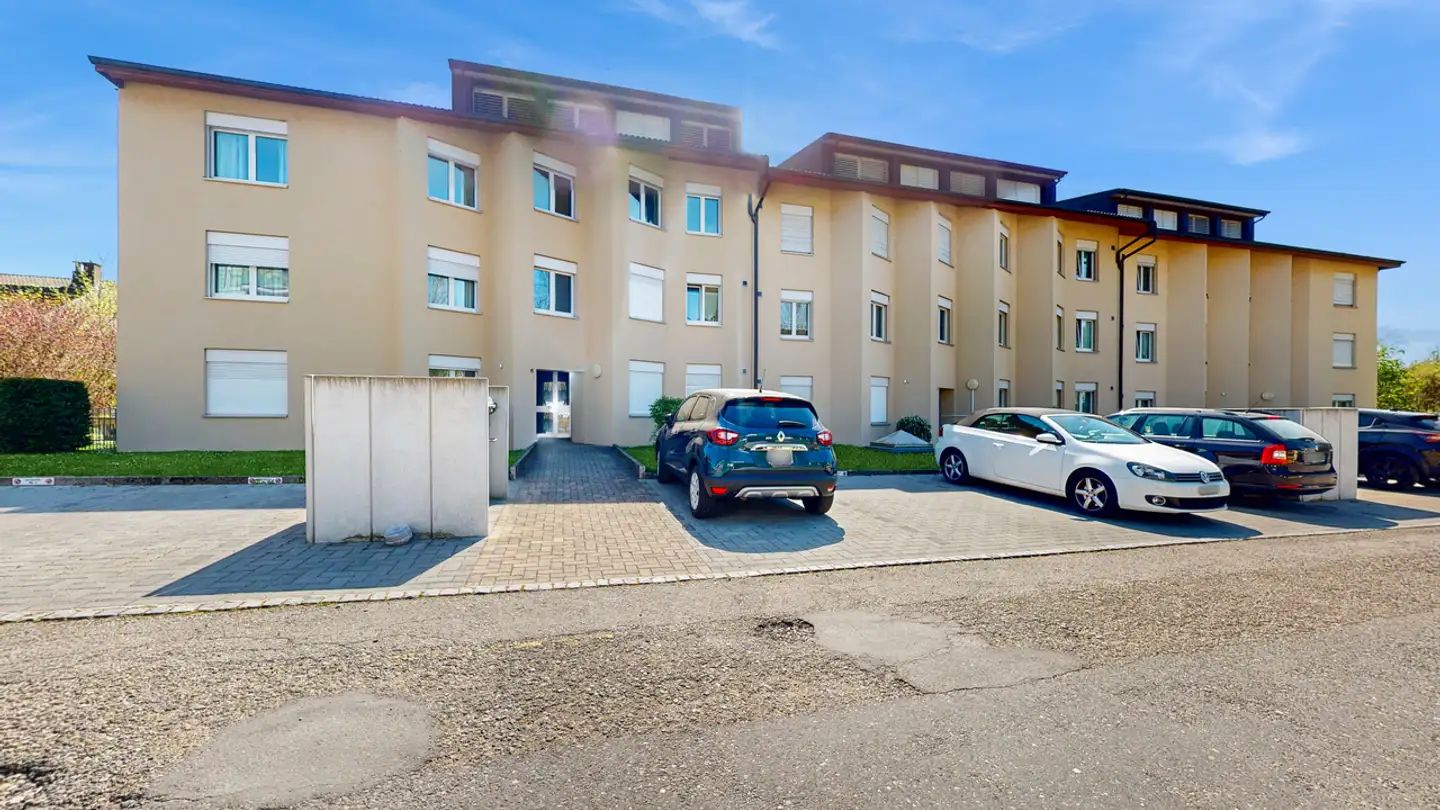 Garage individuel à louer - Bois-Couchant / Westerholz, 2504 Biel/Bienne