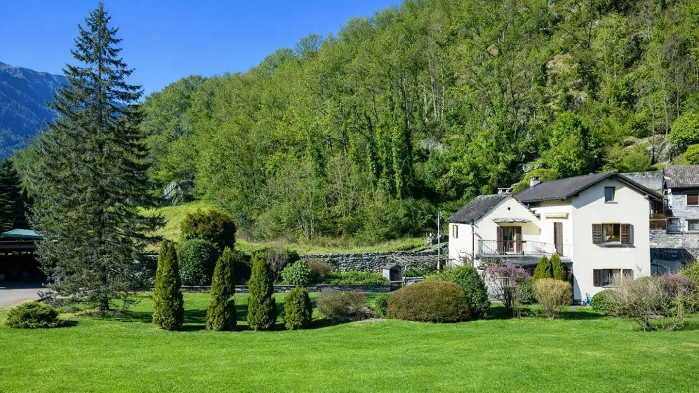 Villa kaufen - 6677 Aurigeno