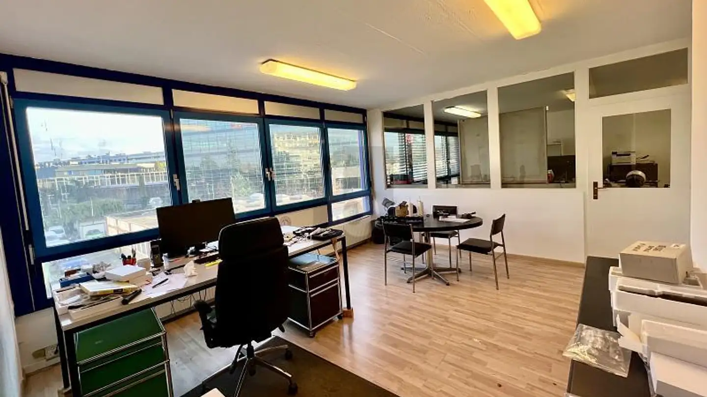 Office space for rent - 1225 Chêne-Bourg - Photo 3