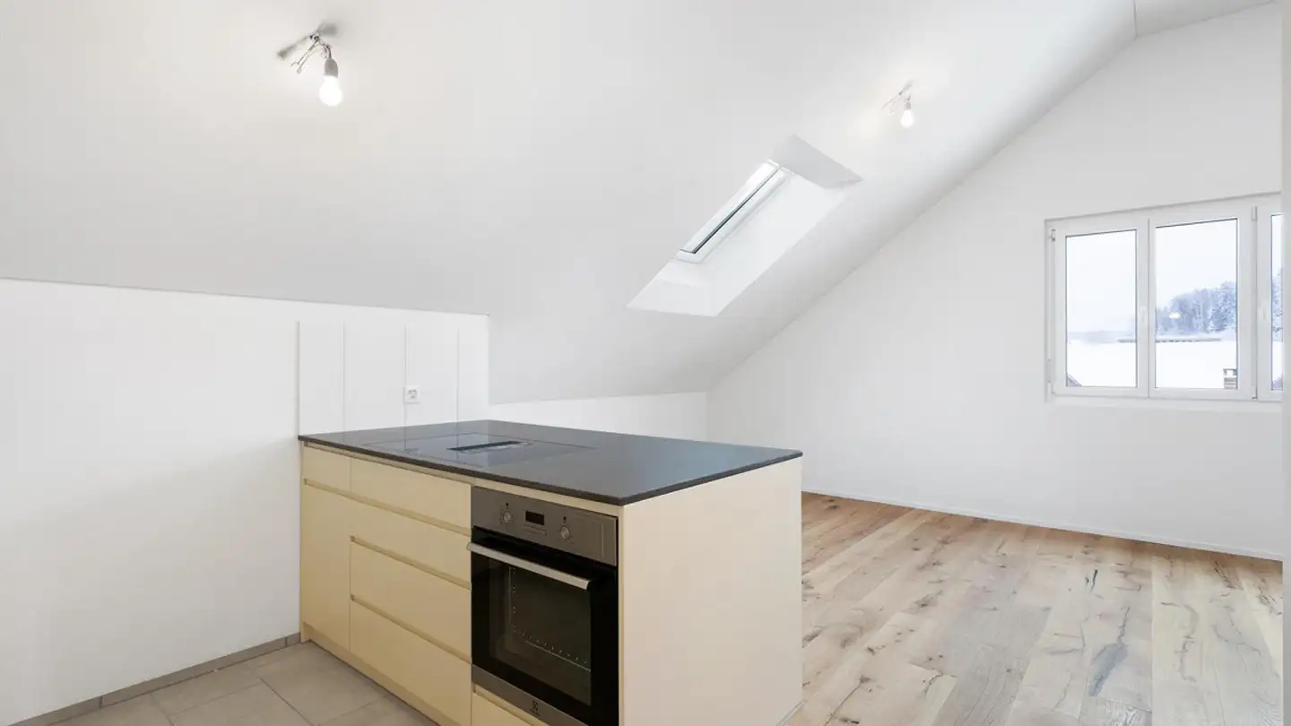 Attique à louer - Tannenstrasse 6, 9230 Flawil - Photo 2
