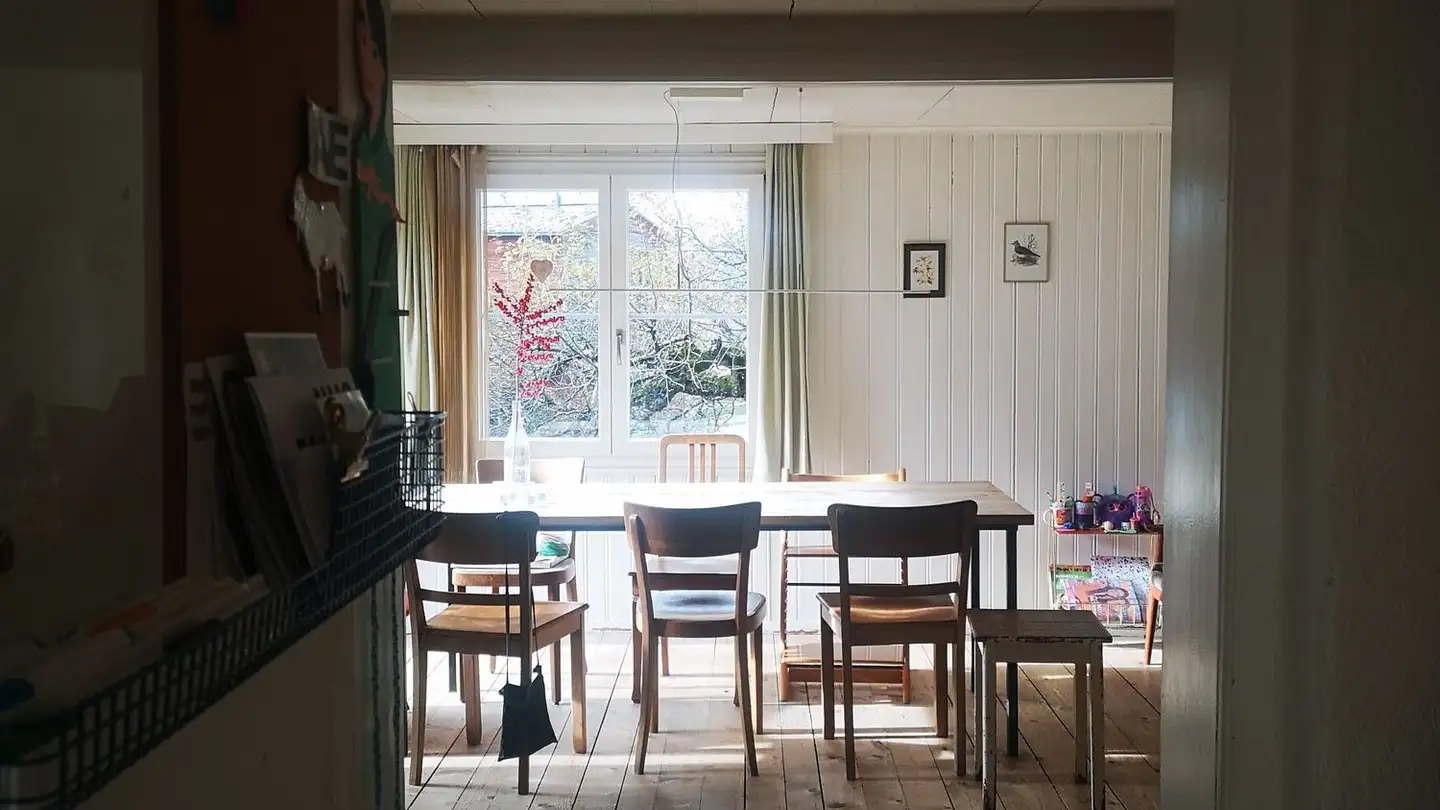 Appartamento in affitto - Panadeglias Sut 10, 7156 Rueun - Photo 4