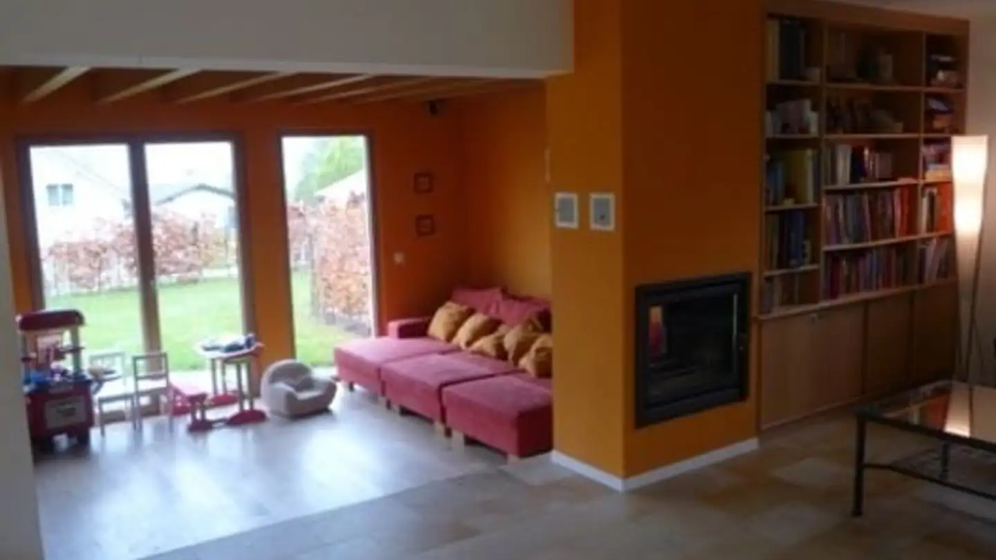 Einfamilienhaus mieten - Champs-Poncet 24, 2063 Fenin - Foto 4