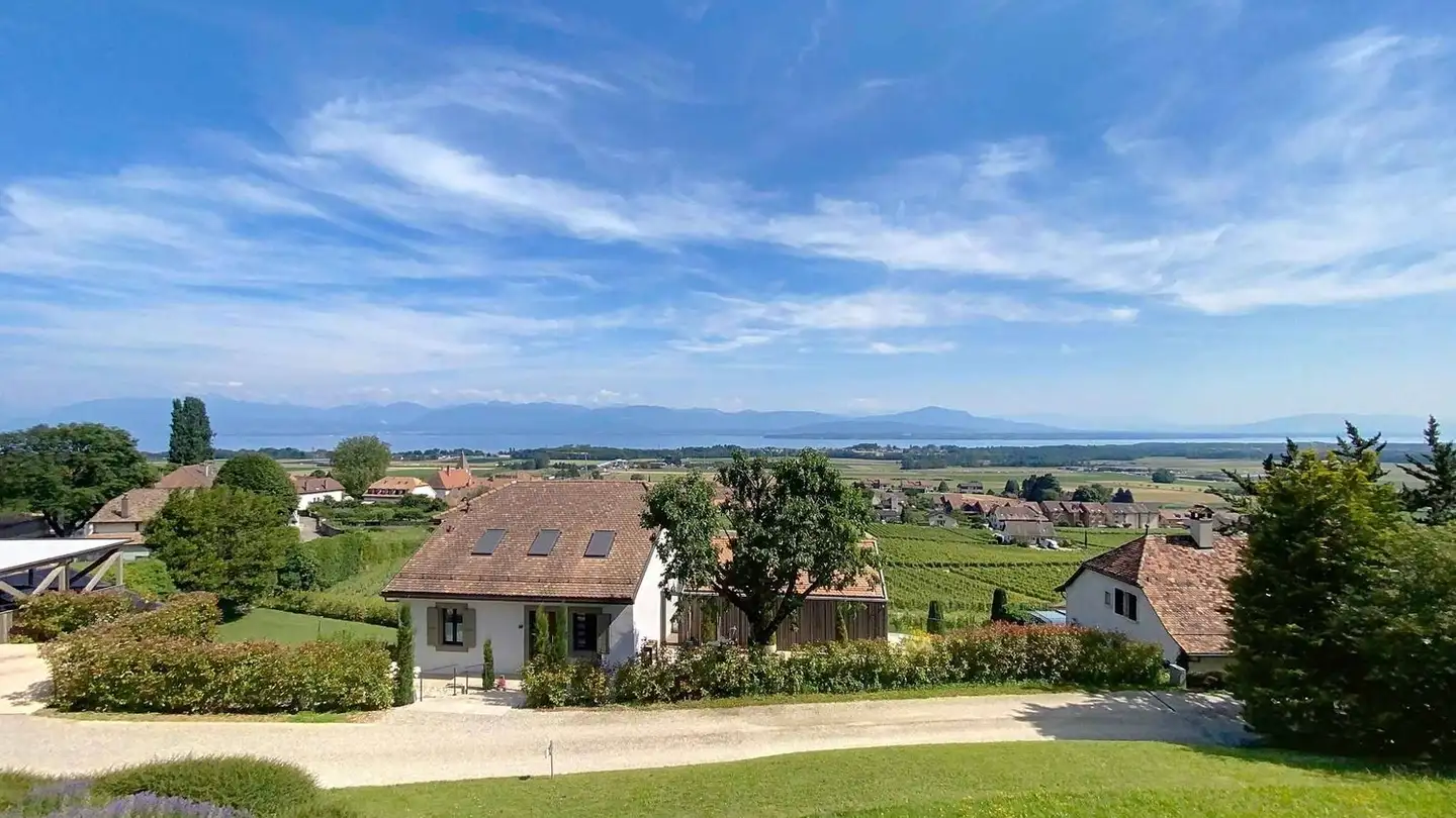 Villa for sale - 1183 Bursins