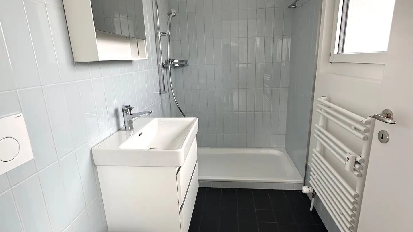 Appartamento in affitto - Lebernstrasse 9, 8123 Ebmatingen - Photo 2