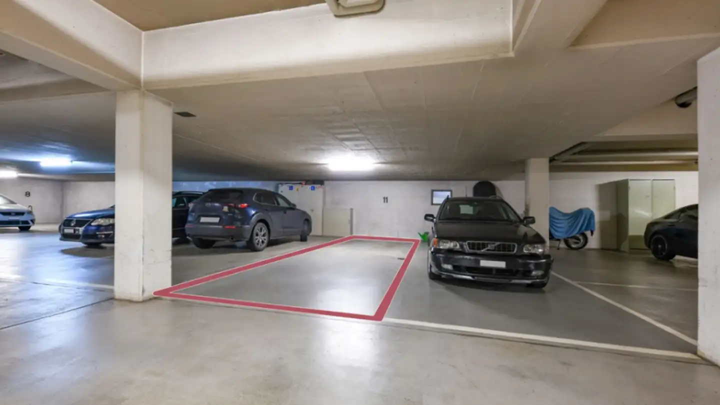 Place de parking extérieure à louer - Gottfried-Keller-Strasse 71, 8400 Winterthur