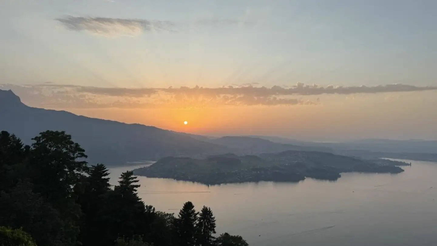 Wohnung mieten - Bürgenstockstrasse, 6363 Bürgenstock - Foto 2