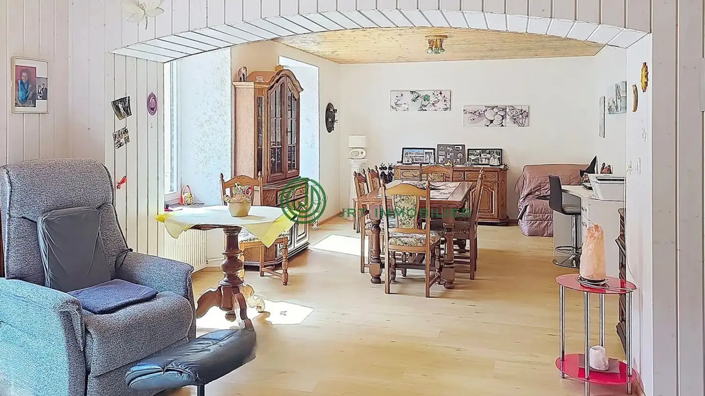 Casa singola in vendita - Le Faubourg, 2115 Buttes