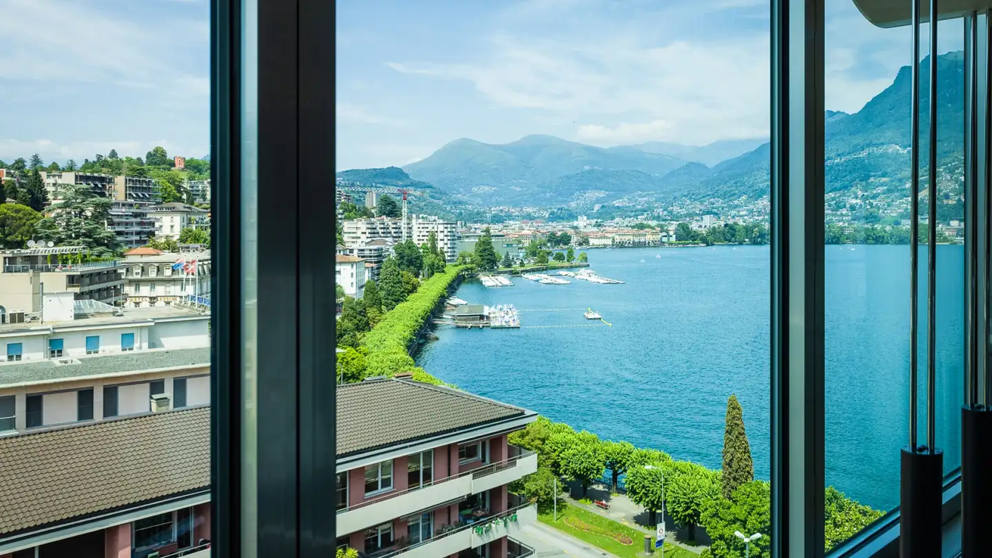 Spazio ufficio in affitto - Riva Paradiso, 6900 Paradiso - Foto 2