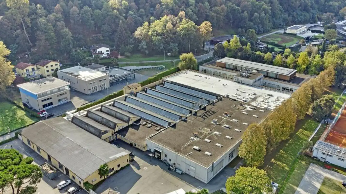 Commercial for rent - Via Industria 1, 6987 Caslano