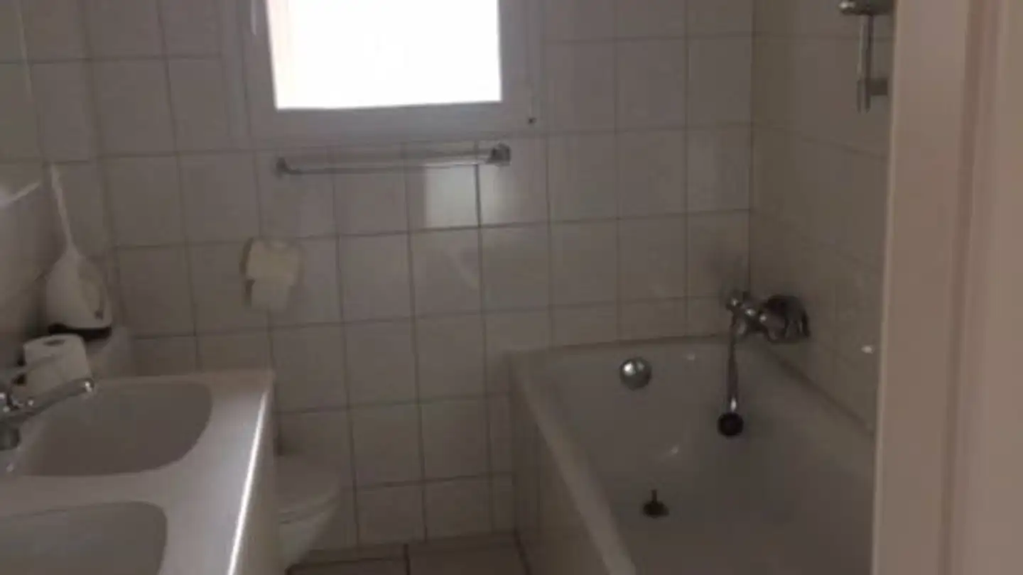 Attique à louer - Weinstegenstrasse, 4936 Kleindietwil - Photo 4