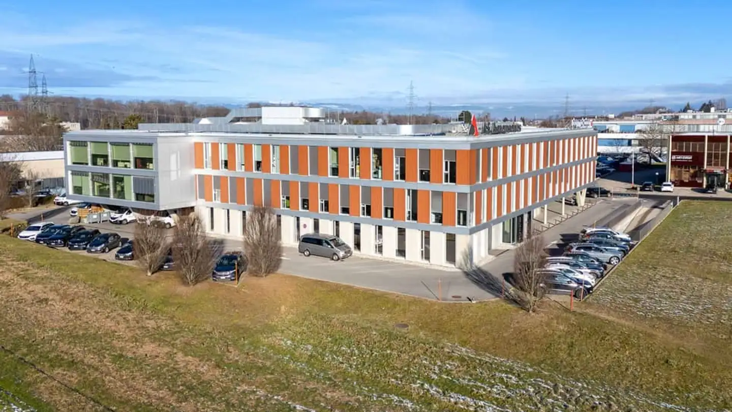 Commerciale in affitto - En Budron B 5, 1052 Le Mont-sur-Lausanne