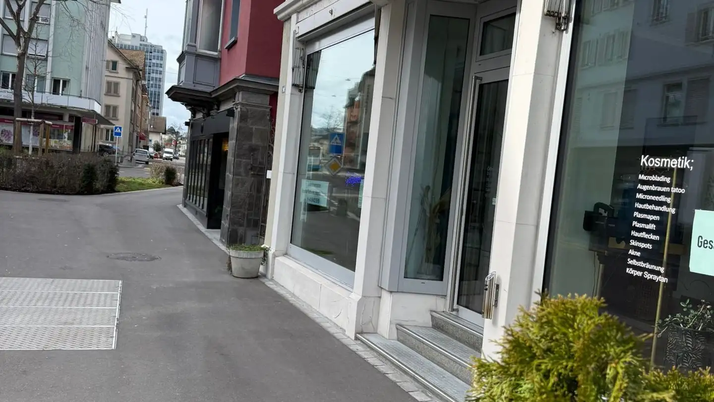 Department store for rent - Hauptstrasse 98, 9400 Rorschach