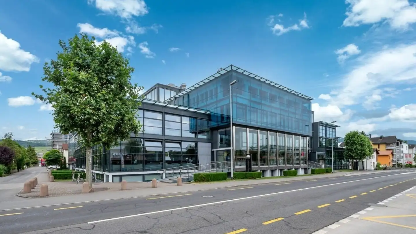 Office space for rent - Zugerstrasse 57, 6340 Baar