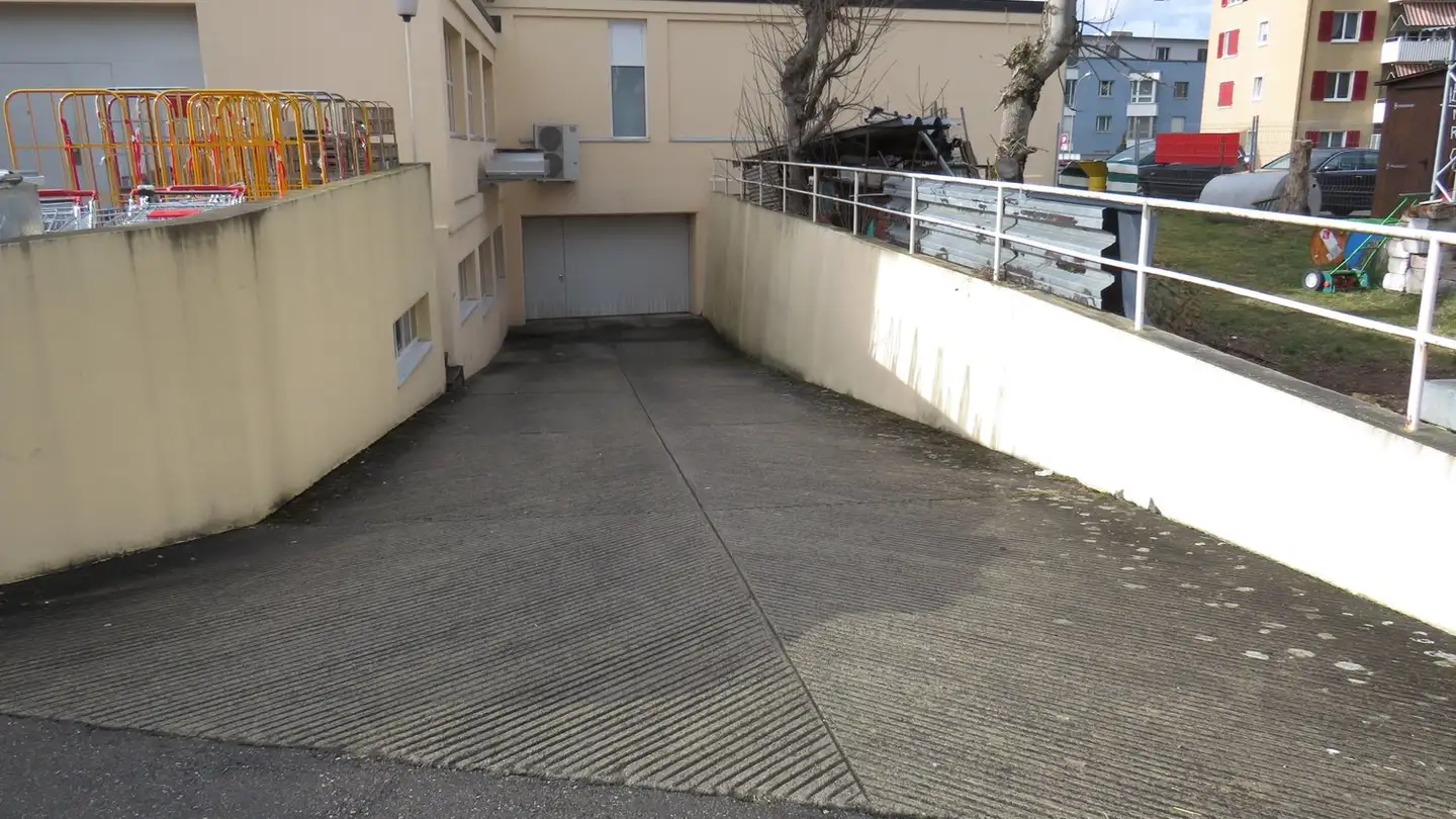 Parcheggio sotterraneo in affitto - Paradiesweg 1, 5330 Bad Zurzach - Foto 2