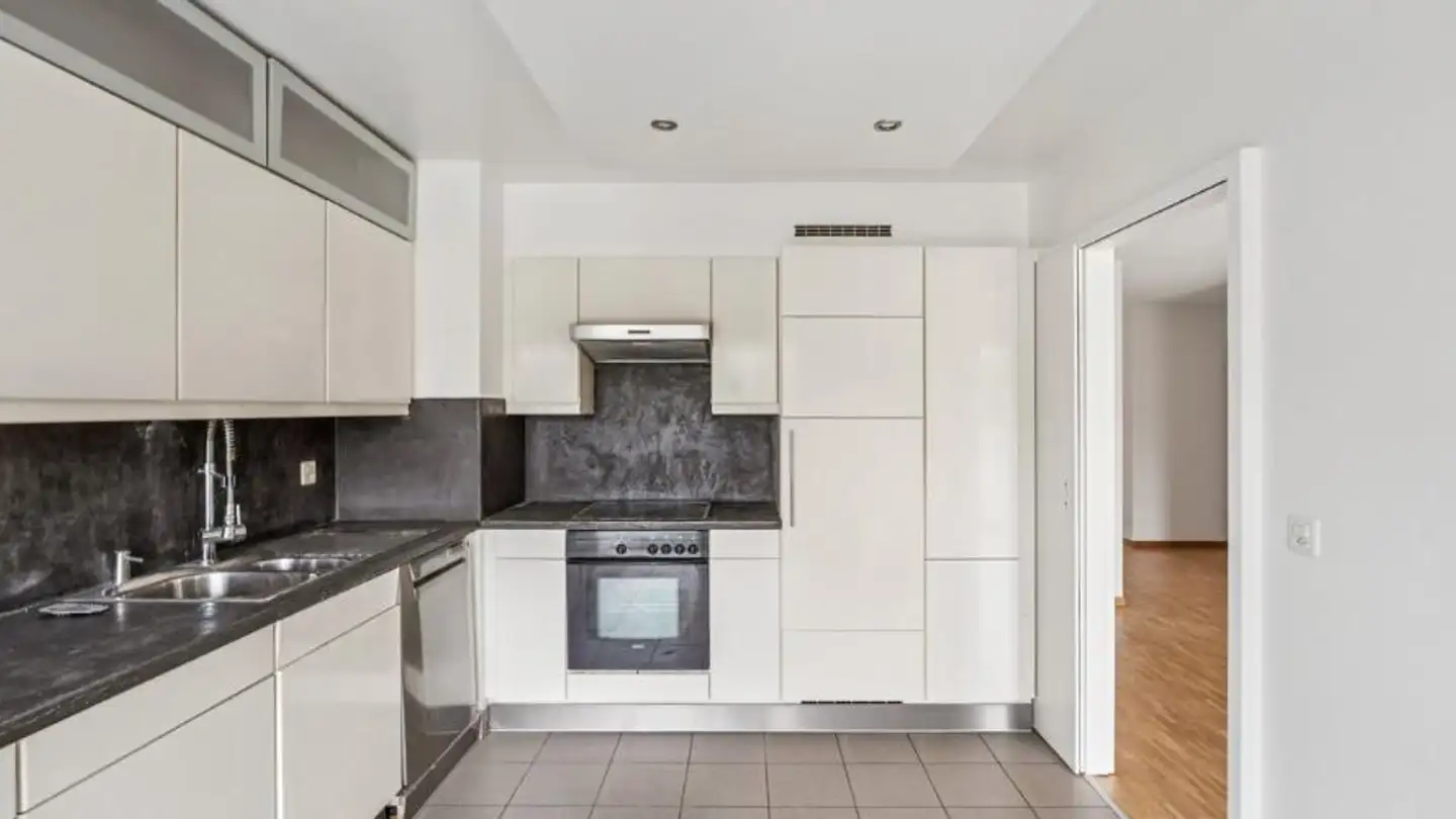 Appartement à vendre - Route du Boiron 21, 1260 Nyon - Photo 4