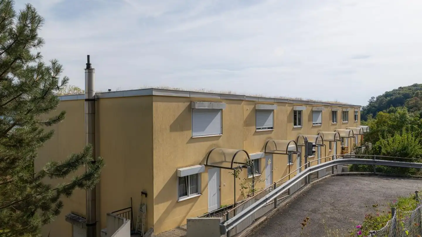 Apartment for rent - Rue Du Vully 20, 2000 Neuchâtel - Photo 2