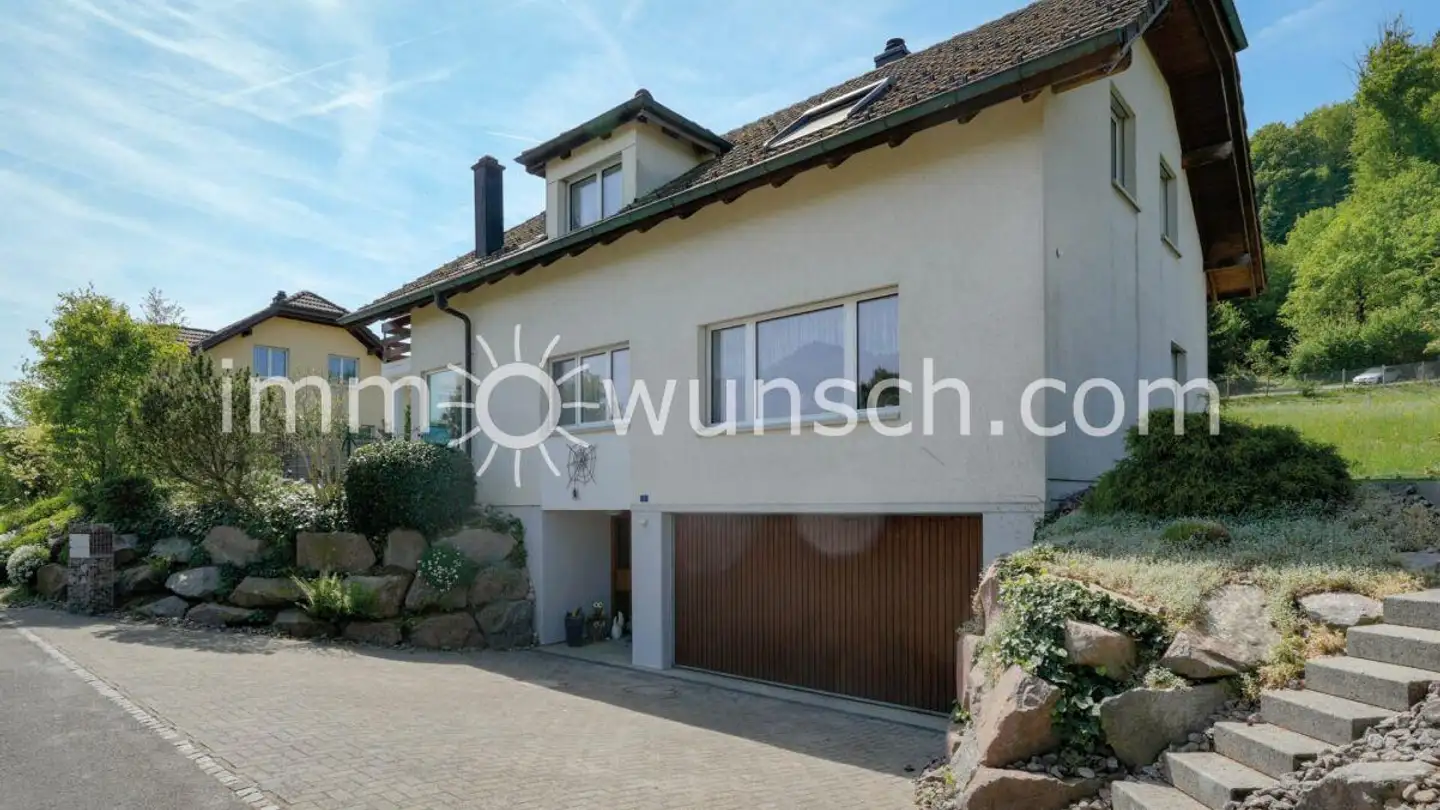 Single house for sale - Wiegenackerstrasse 3, 5735 Pfeffikon LU